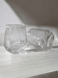 Afișați detaliile pentru Set de 6 pahare pentru băuturi fine, formă de diamant Imagine de Set de 6 pahare pentru băuturi fine, formă de diamant