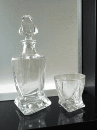 Afișați detaliile pentru Set 7 Piese cristal, 6 pahare si Decantor Whisky - Brio, model Alaska Imagine de Set 7 Piese cristal, 6 pahare si Decantor Whisky - Brio, model Alaska