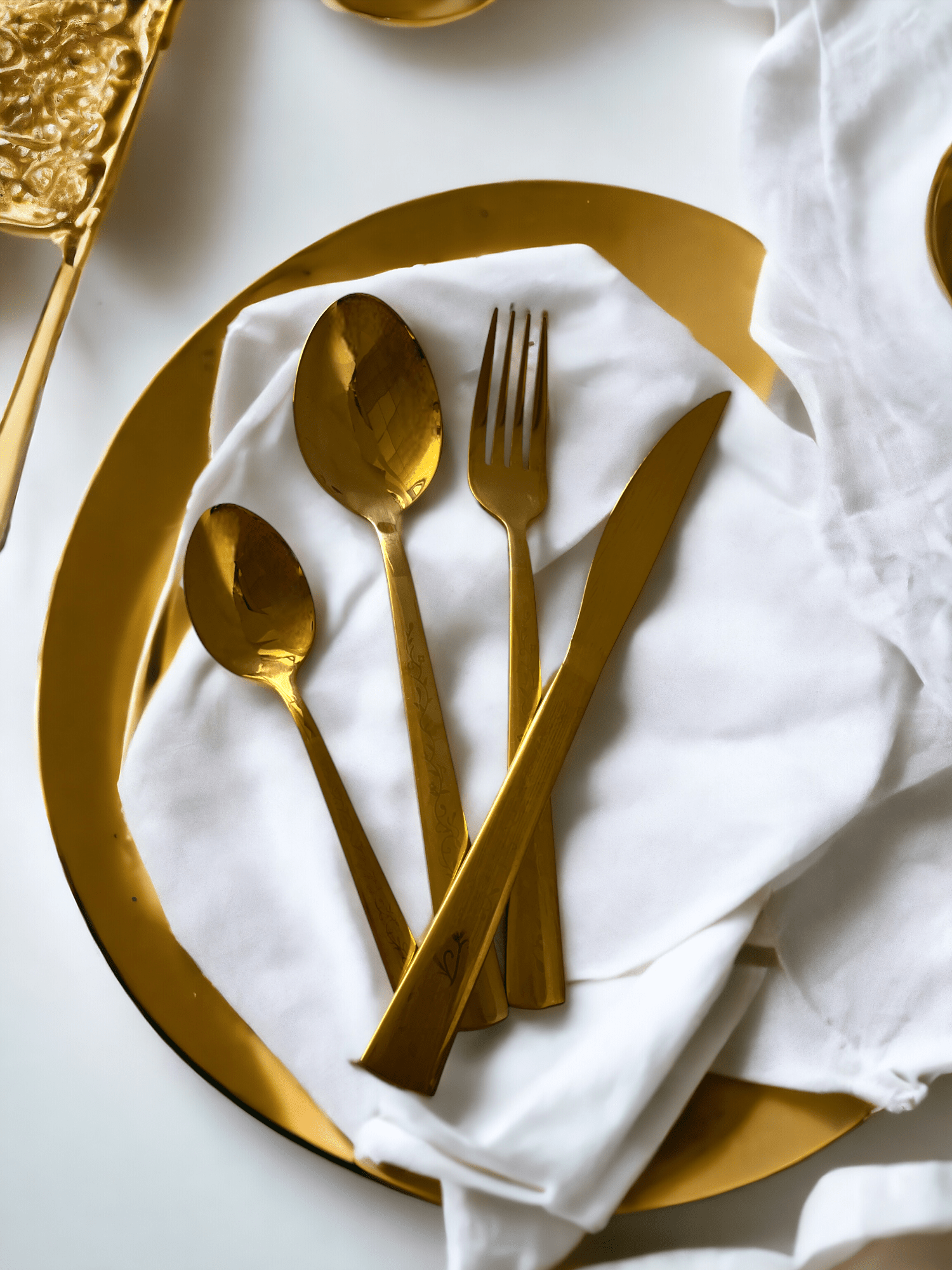 Picture of Gold Stainless Steel Cutlery Set for 6 People, 24 pieces