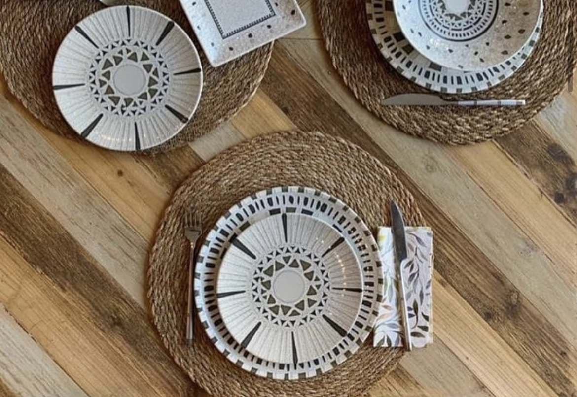 Imagine de  Farfurie întinsă din ceramică, model Barroc, 20 cm - La mediterranea