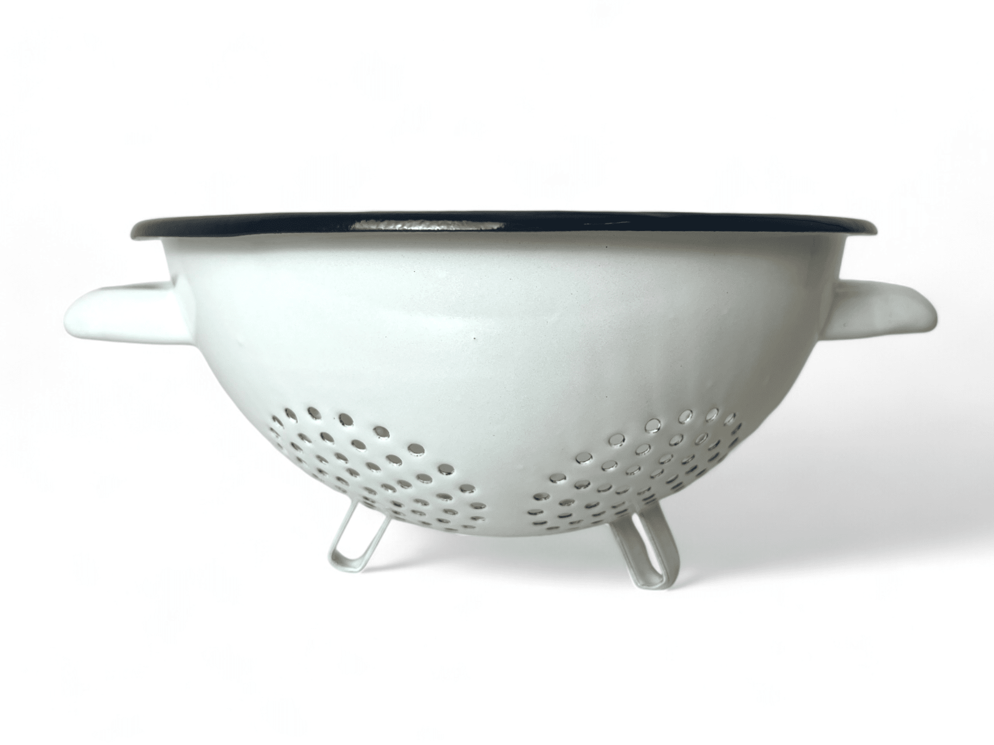 Picture of Enamel Colander with Legs 