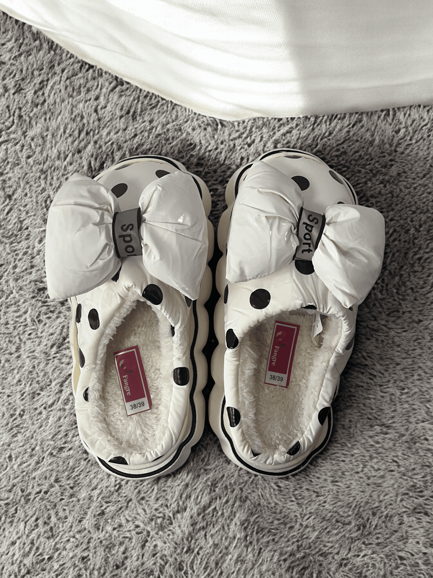 Picture of White Plush House Slippers with Bow, Soft and Warm